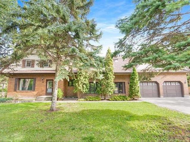 5 Ferry Rd, St Andrews, MB, R1A 2P7 house for sale | Listing ID 202622 | Royal LePage