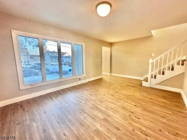 5 Gardner Pl