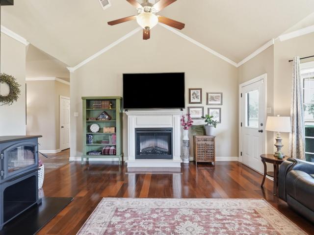 5 Gayle Drive