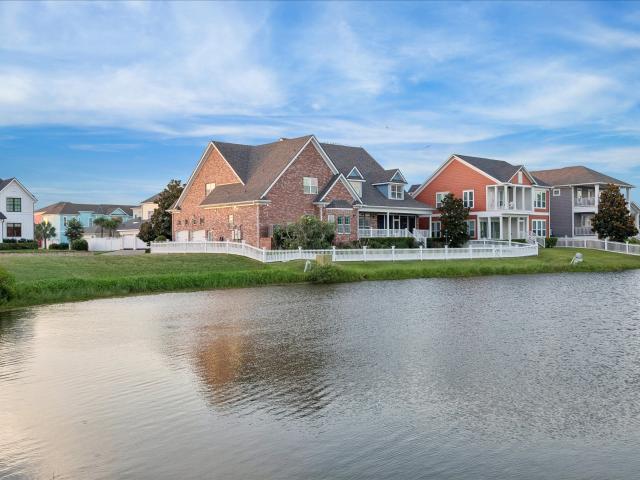 5 Gentry Lane