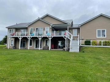 5 Gerald Lane, Mill River East, PE, C0B 1B0 Luxury House for sale | Listing ID 202610 | Royal LePage Carriage Trade Luxury Properties