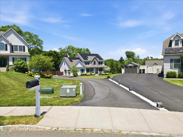 5 Gleneagles Court