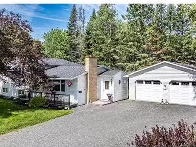 5 Grant St, Fredericton, NB, E3A 4S4 house for sale Listing.