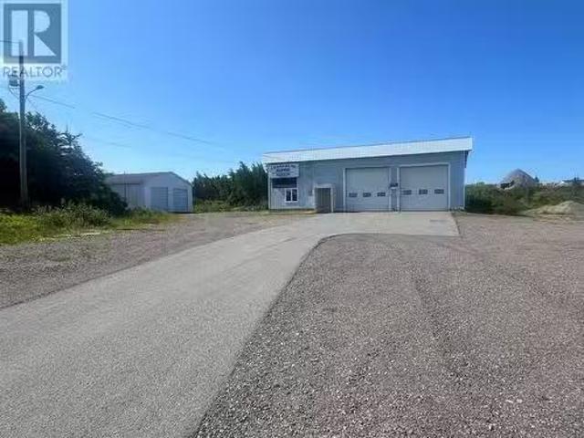 5 Grandview Boulevard, Grand Bank, NL, A0E 1W0 commercial fo.