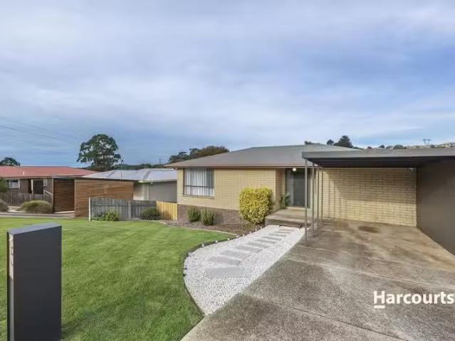 5 Greenacre Street, UPPER BURNIE, TAS 7320 House for Rent