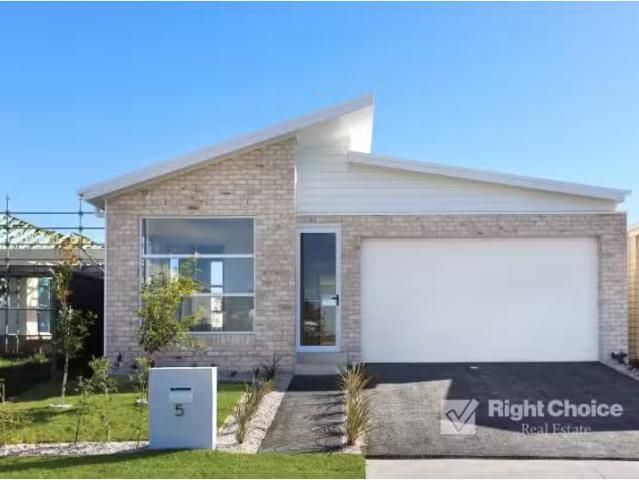 5 Groom Street, Calderwood House for rent Listed by Right Cho.