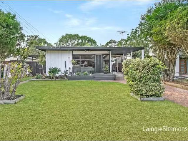 5 Hasselburgh Rd, Tregear House for rent Listed by Christen S.