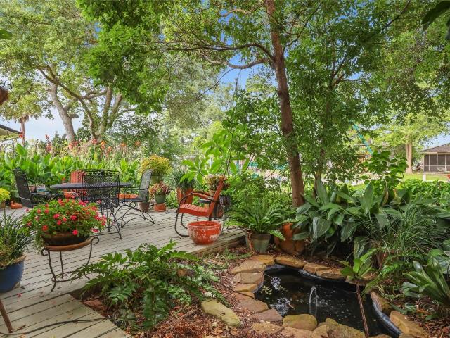 5 Harbor Lane