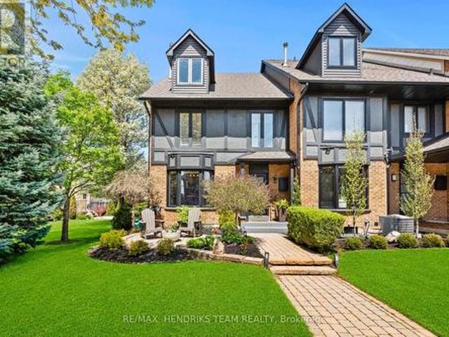 5 Harbour Drive, Hamilton Lakeshore, ON, L8E 4Z4 house for sale | Listing ID X13786 | Royal LePage