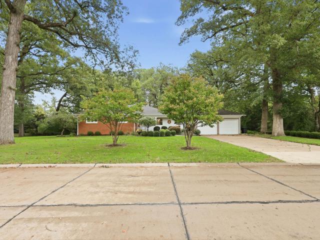 5 Hawthorne Road