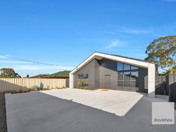 Melton South, Victoria