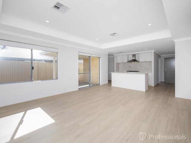 5 Heron WayEglinton WA 6034, Australia