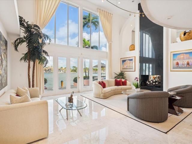 5 Isla Bahia Dr, Fort Lauderdale, FL 33316 | MLS #F10541