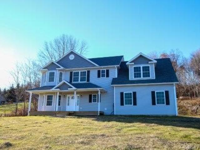 5 James Pl, Port Jervis, NY 12771