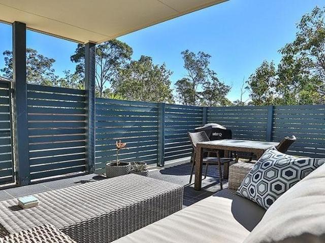 5 Jasper Way