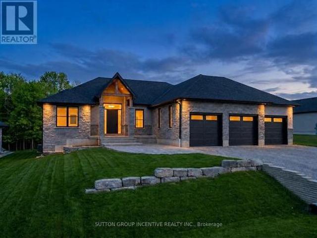 5 Jean Miller Court, Springwater, ON, L9X 2B1 house for sale | Listing ID S13627 | Royal LePage