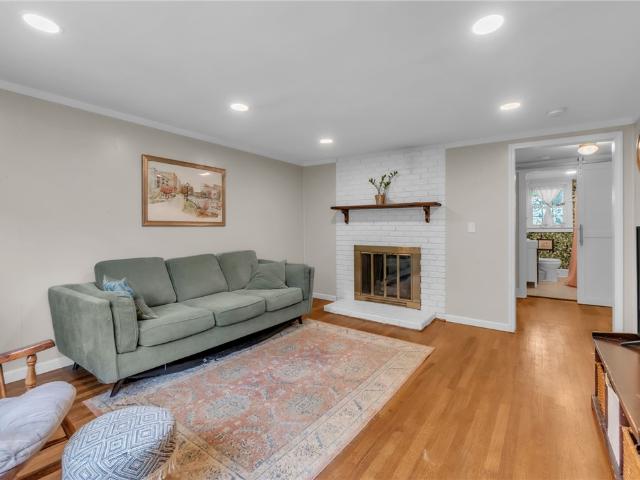 5 Jones Circle