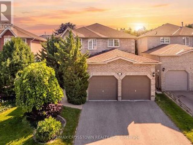 5 Kelsey Crescent, Barrie, ON, L4N 0J7 house for sale | Listing ID S13684 | Royal LePage