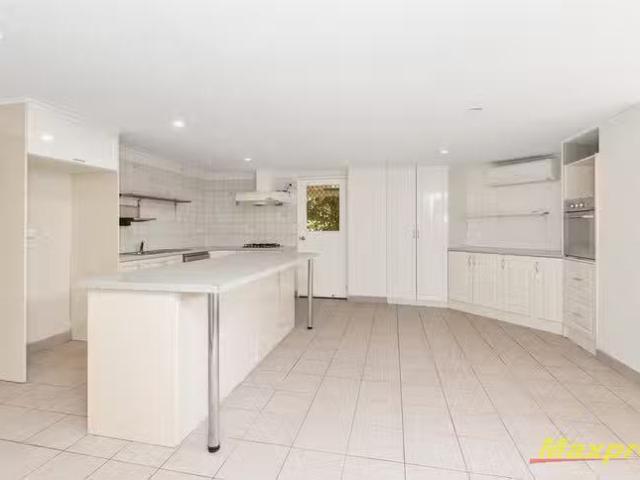 5 Kingfisher Loop, Willetton, WA 6155