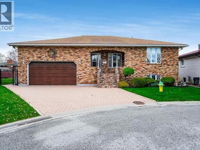 5 Lucy Crescent, Leamington, ON, N8H 4S4 house for sale | Listing ID 26009 | Royal LePage