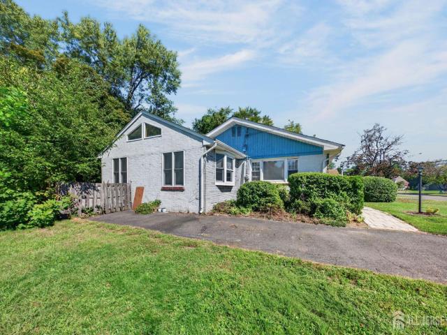 5 Lydecker Place