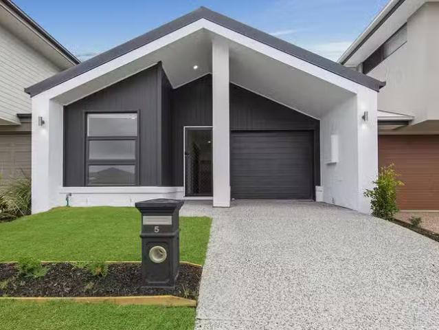 5 Lackmann Crescent, Mango Hill, QLD 4509