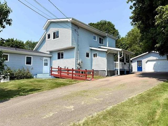 5 Lamy Street, Amherst, NS, B4H 3T8 house for sale | Listing ID 202616 | Royal LePage