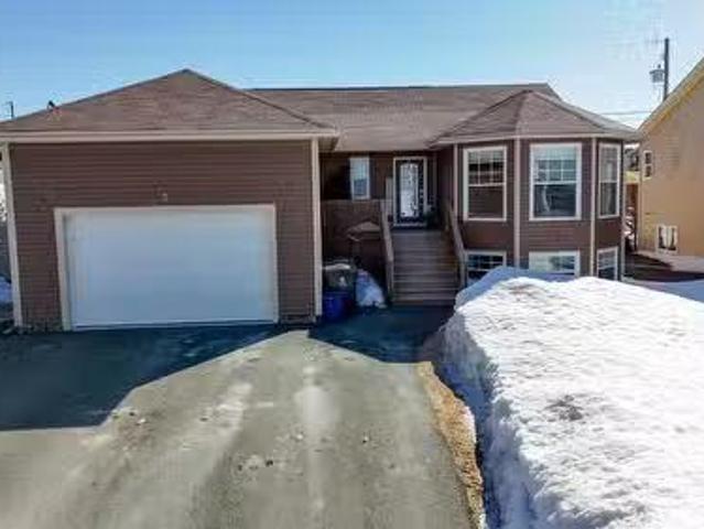 5 Lander Estates, Conception Bay South, NL, A1X 6E1 house fo.
