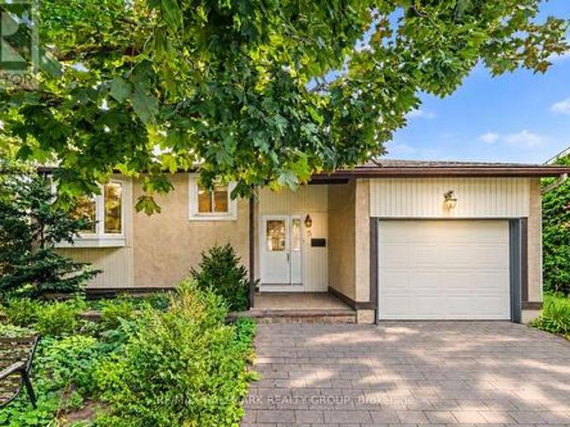 5 Lansfield Way, Ottawa, ON, K2G 3V7 house for sale | Listing ID X13880 | Royal LePage