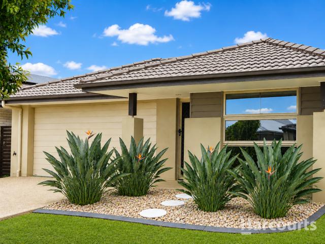 5 Lawson Road, URRAWEEN, QLD 4655
