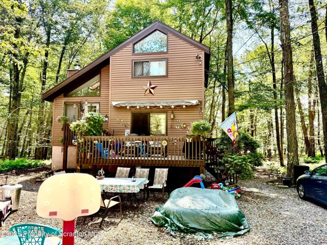5 Leah Ln, Gouldsboro, PA 18424 | MLS #SC254041
