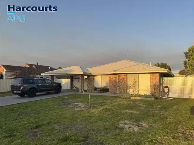 5 Leake Street, Eaton, WA 6232