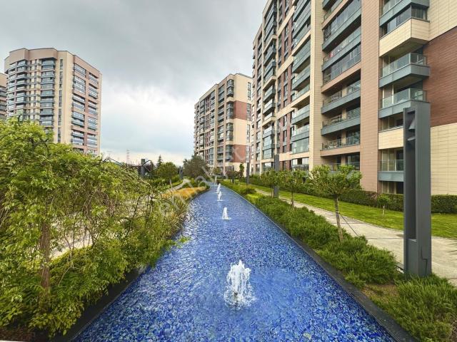 5. Levent Torunlar'da Modern, Manzaralı, Geniş 4+1 Fırsat Daire