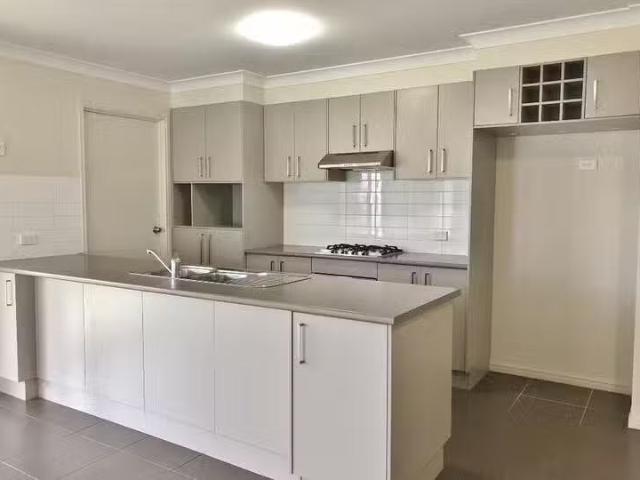 5 Linwood Court, Caboolture, QLD 4510