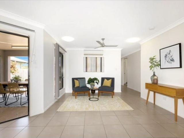 5 Littabella Pl, Bushland Beach