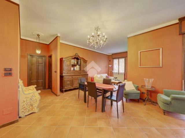 5 locali in affitto