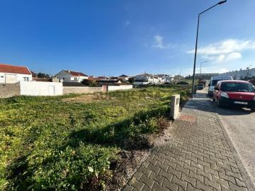 5 lotes de terreno em urbanização