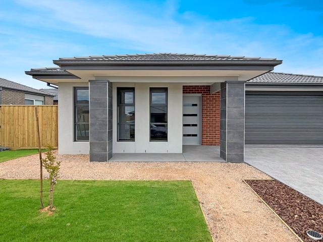 5 Palladian Avenue