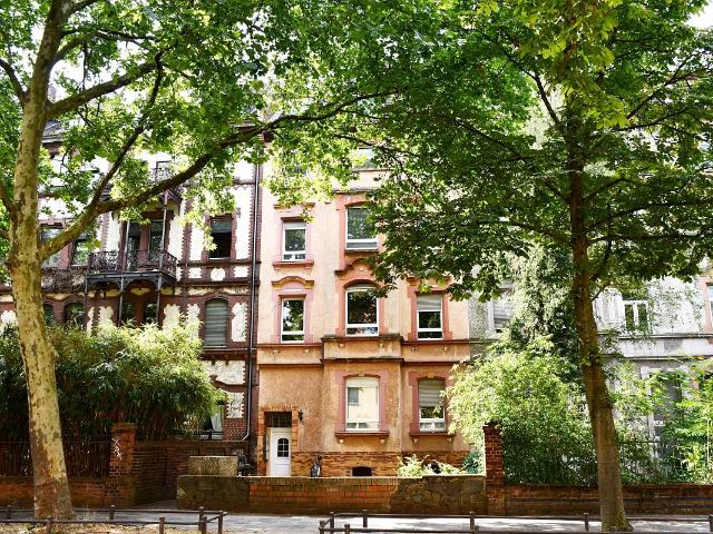 5 Parteienhaus im Darmstädter Martinsviertel