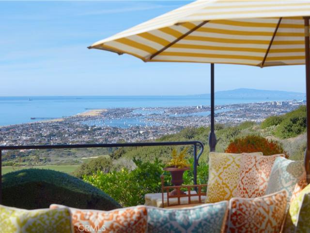 5 Pelican Vista Dr, Newport Coast, CA 92657 | MLS #NP25157
