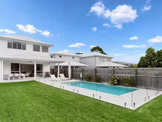 5 Pendine Street, GAYTHORNE, QLD 4051 House for Rent