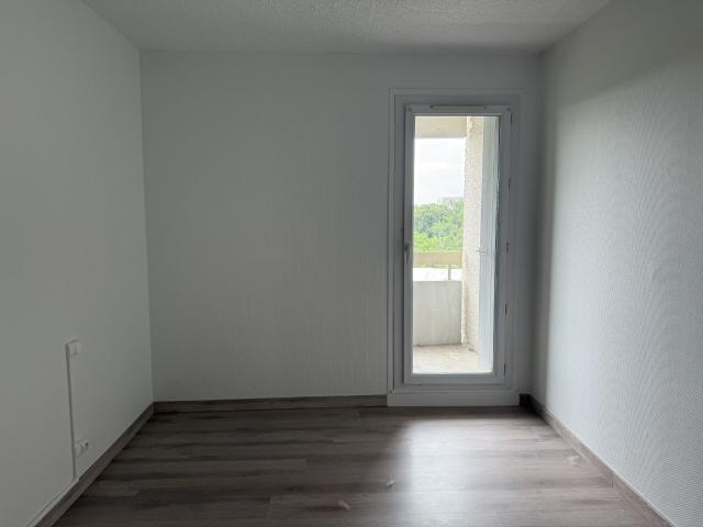 5 pièces · 83 m²