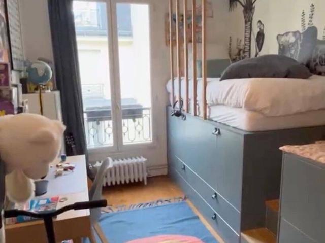 5 pièces 3 chambres 104 m² Paris VII
