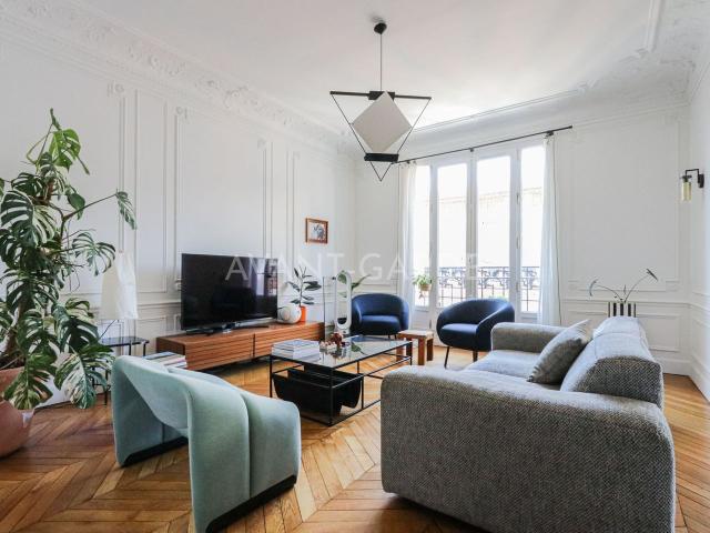 5 pièces meublé Rue Gabriel Vicaire 75003 Paris