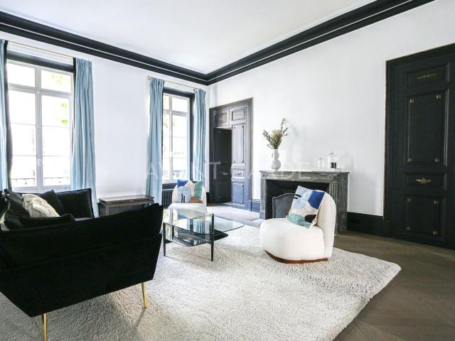 5 pièces meublé rue Spontini 75016 Paris