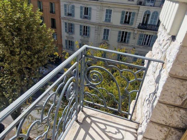 5 PIECES NICE CENTRE – SUPERBE APPARTEMENT BOURGEOIS