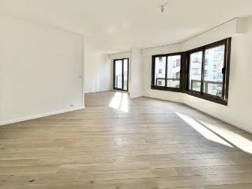 5 pièces refait à neuf + 2 balcons + 2 parkings + cave