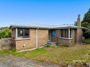 5 Pine Avenue, Kingston TAS 7050 House For Rent | Domain