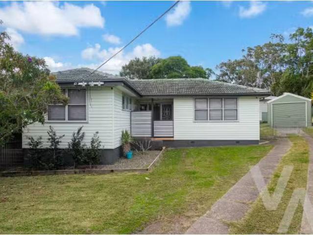 5 Pine Place, Gateshead House for rent Listed by Josie Simcoe.