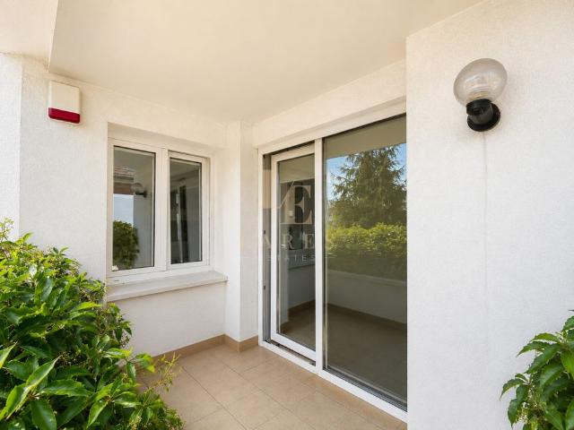 5 pokoi | 125 m² | Włochy | Kino domowe | Balkon